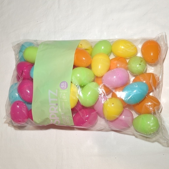 Plastic Eggs Easter Refillable Multi-Color  48 Count Spritz Brand - Picture 1 of 3
